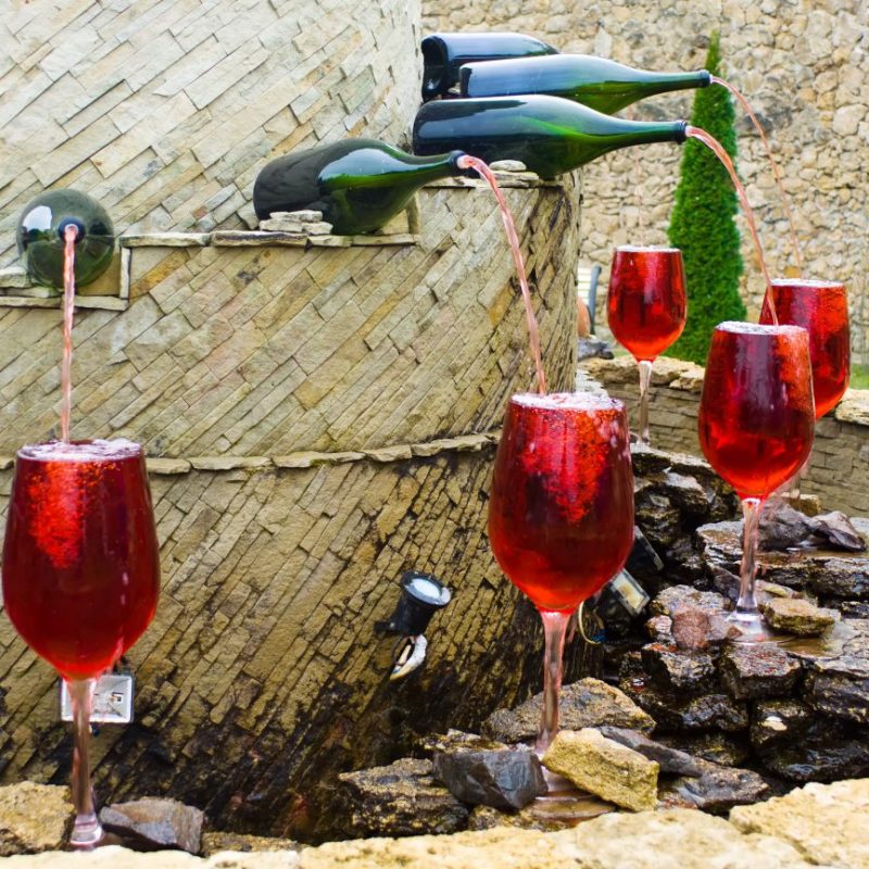 Wine-fountain-Italy-min-1200x865